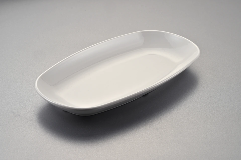 International Kayık Tabak · Krem · 21434