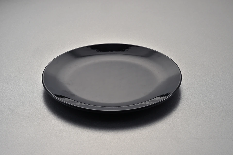 International Düz Tabak · Siyah · 31125
